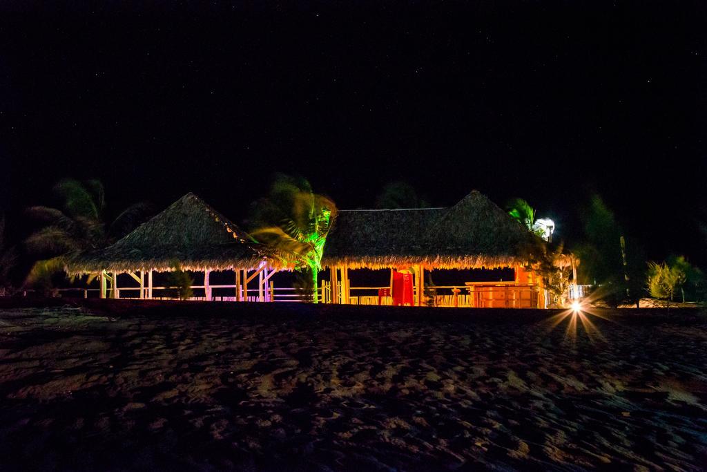 Villa Del Mar Praia Hotel Камосін Екстер'єр фото